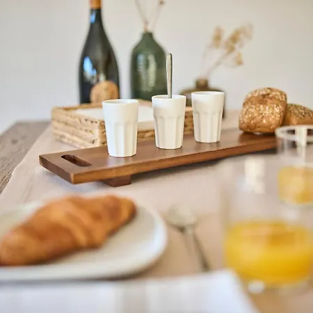 Apartment Spada Brand New With Garden 3 Min From Beach!