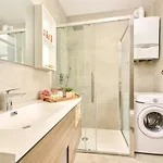 Spada Brand New With Garden 3 Min From Beach! * Poreč