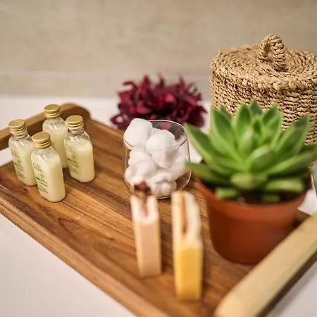 Spada Brand New With Garden 3 Min From Beach! Апартаменты
